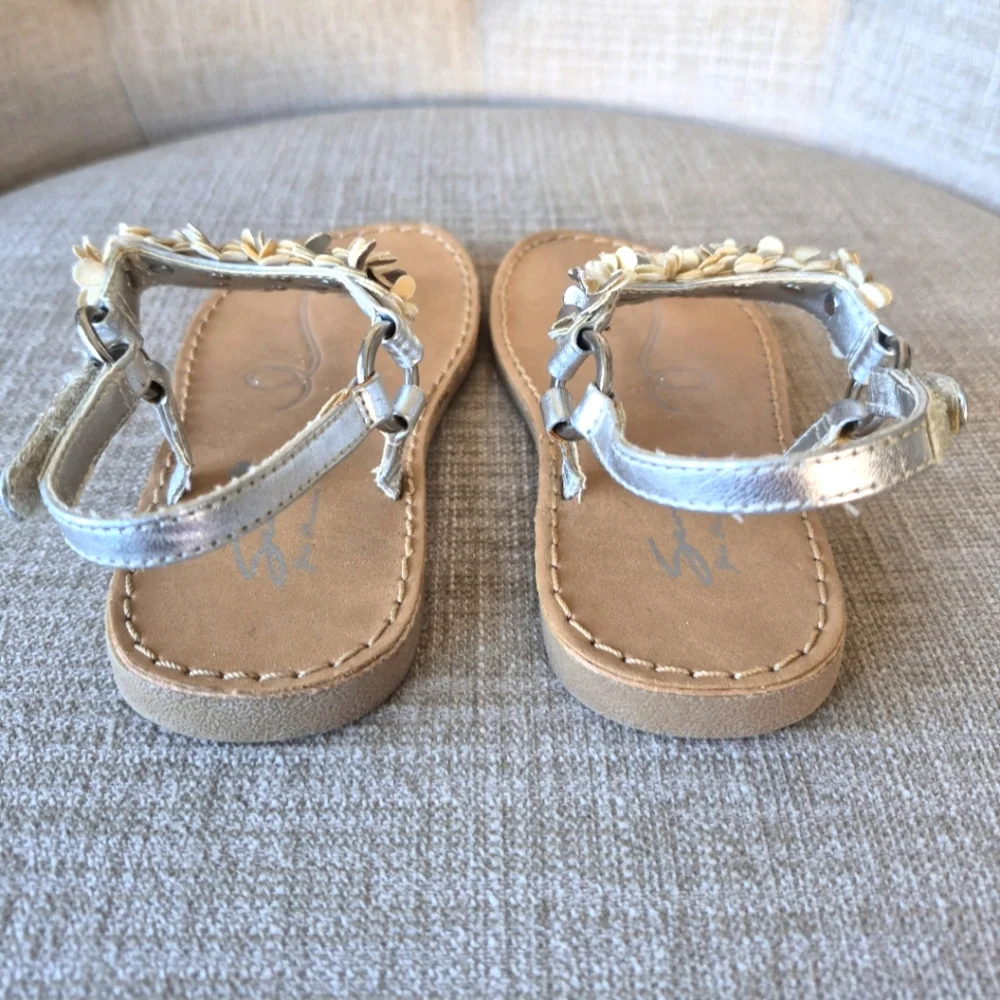 Seven 7 Girl's Shoes Gold & Silver Floral Embellished Slingback Sandals Size 8